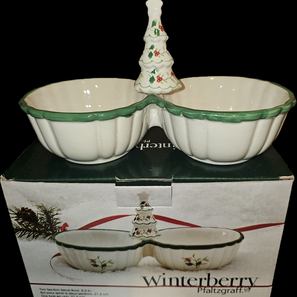 Pfaltzgraff Winterberry Dual Bowl with Festive Tree Handle